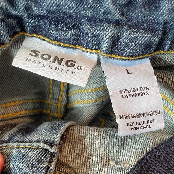 S.O.N.G. Maternity Classic Blue Cuffed Women's Jeans size large - Picture 2 of 4